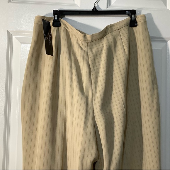 Le Suit Tan Pinstripe Blazer and pant size 18. NWT. - Picture 7 of 16